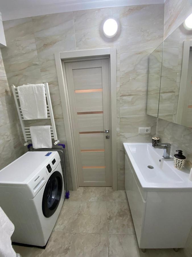 All New Apartment With Best View Near Shopping Malldova Kisinyov Kültér fotó
